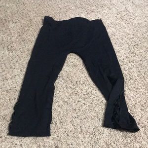 Crop athletic pants